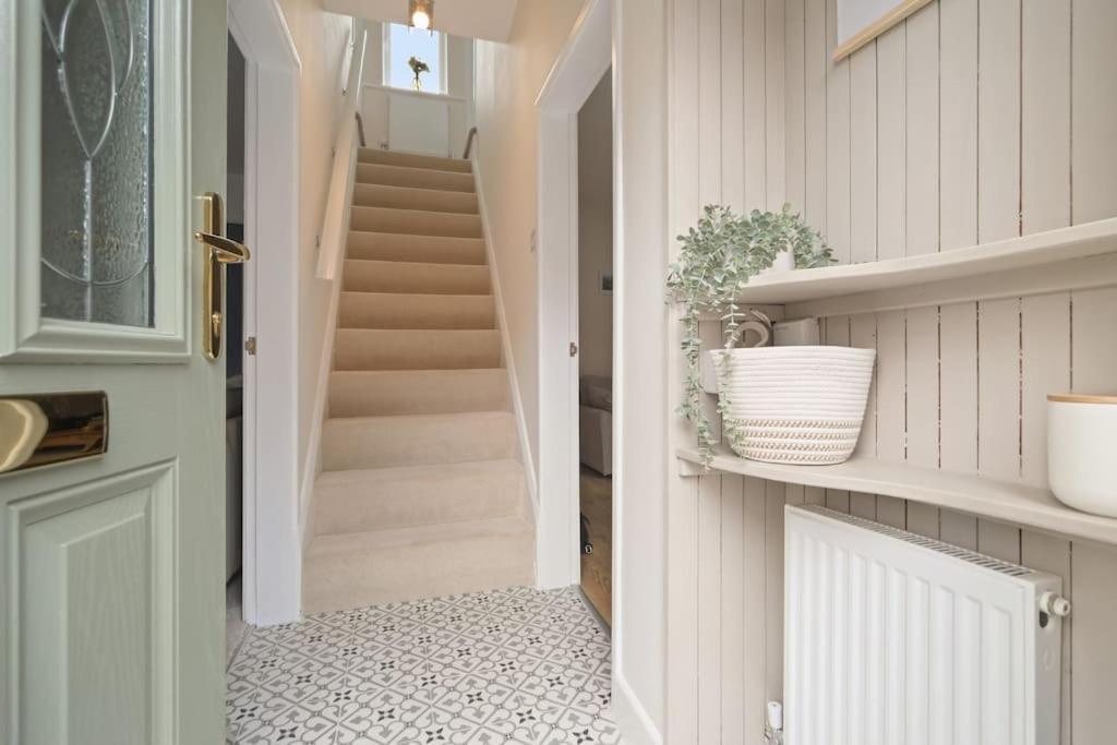 Picturesque Victorian Cottage Worcester Bagian luar foto