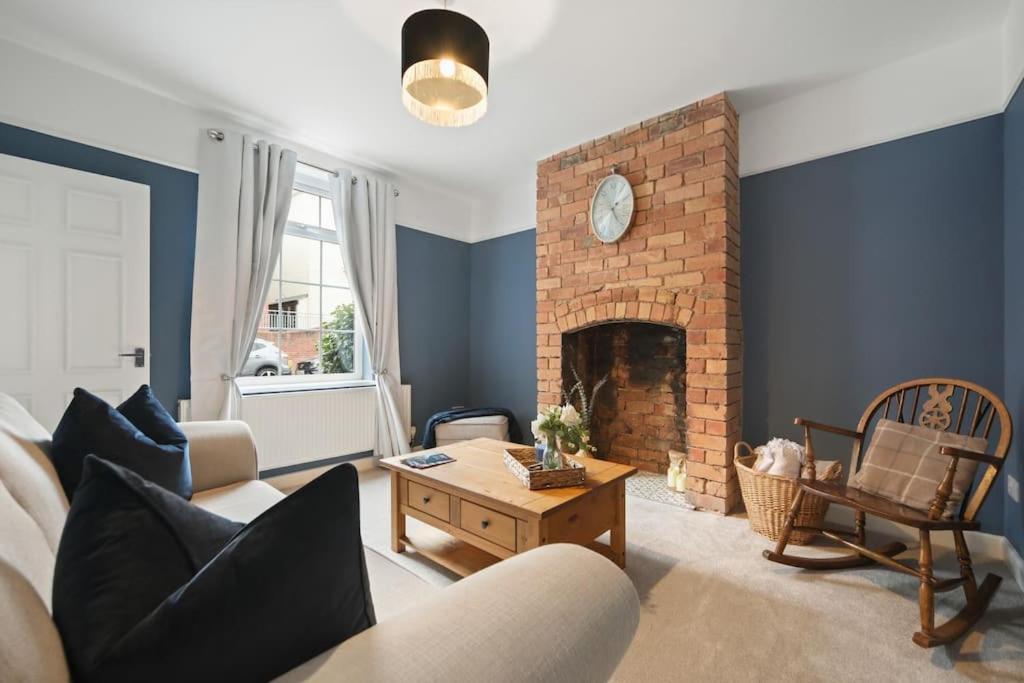 Picturesque Victorian Cottage Worcester Bagian luar foto